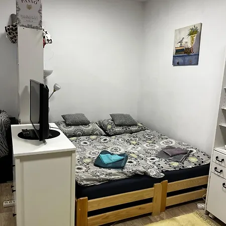 Cosy Private In A Family House Hotel 3*